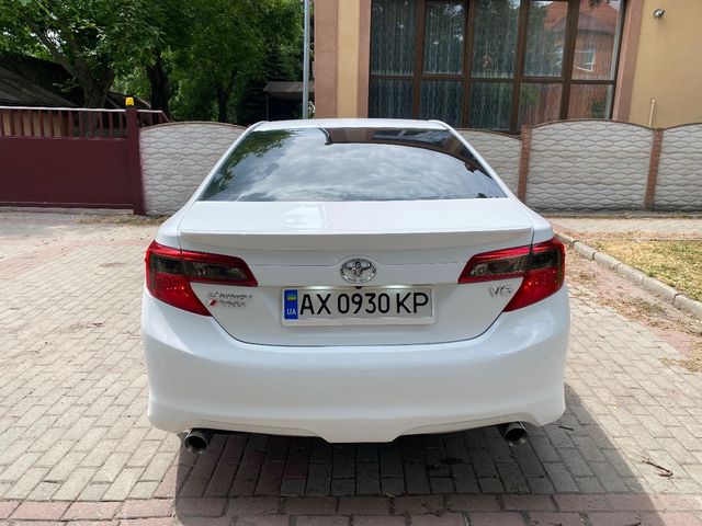 Toyota Camry 2013, Красноград, $12 300 - зображення 4