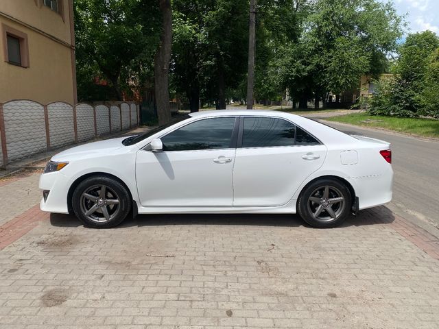 Toyota Camry 2013, Красноград, $12 300 - зображення 2