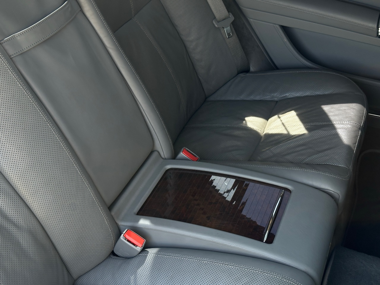 Mercedes-Benz S-Класс - фото 29