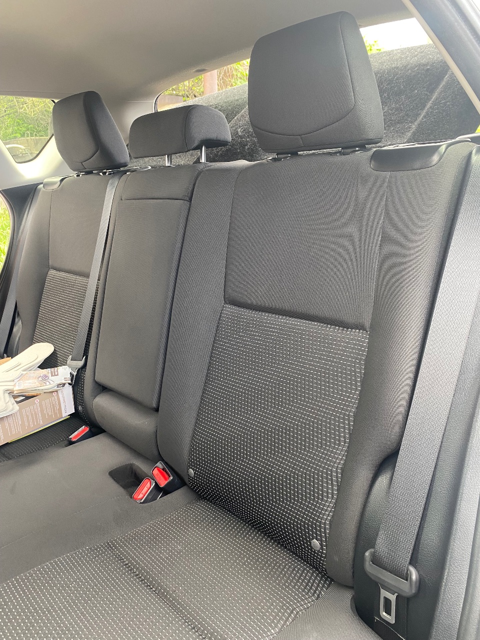 Toyota Avensis - фото 4