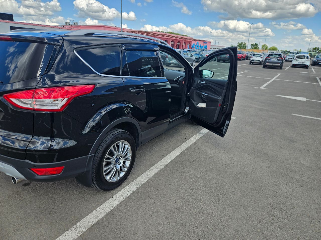 Ford Kuga - фото 27