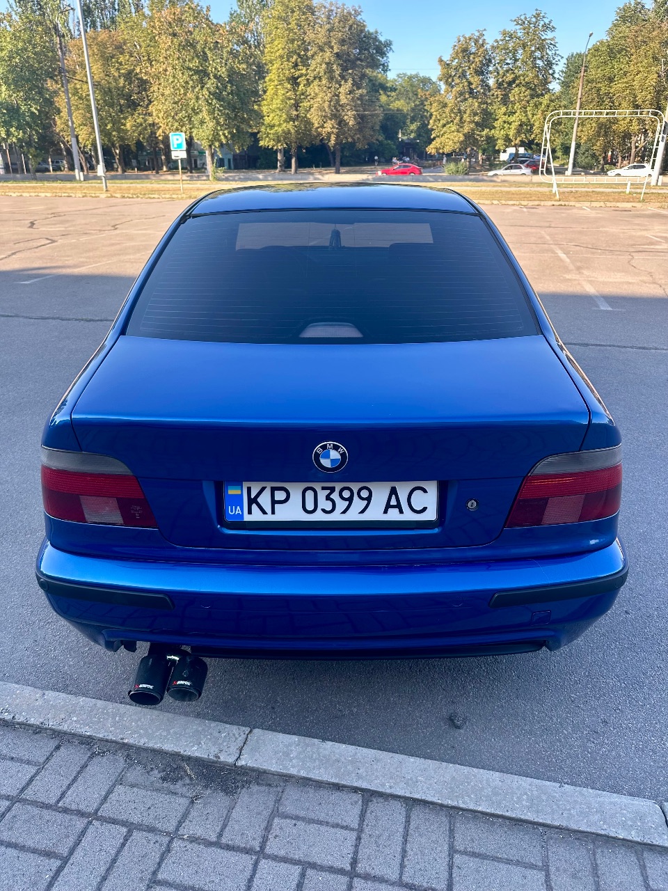 BMW 5 серії - фото 11