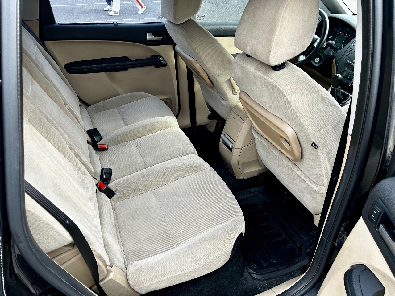 Ford Focus - фото 12