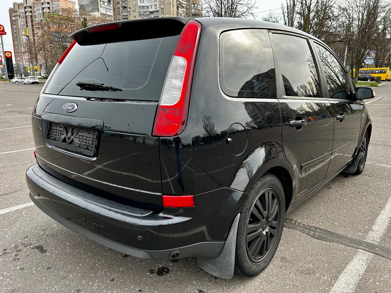 Ford Focus - фото 5