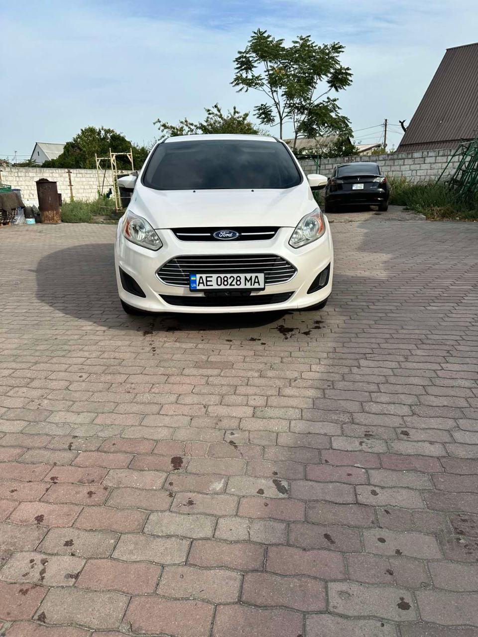 Ford C-MAX - фото 14