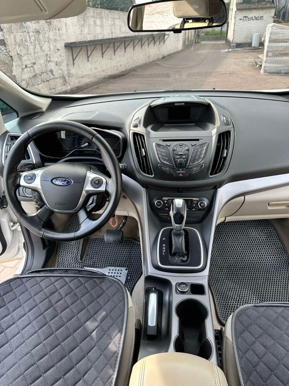 Ford C-MAX - фото 7