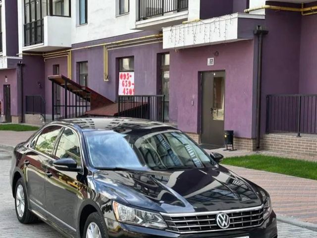 Volkswagen Passat - фото 2
