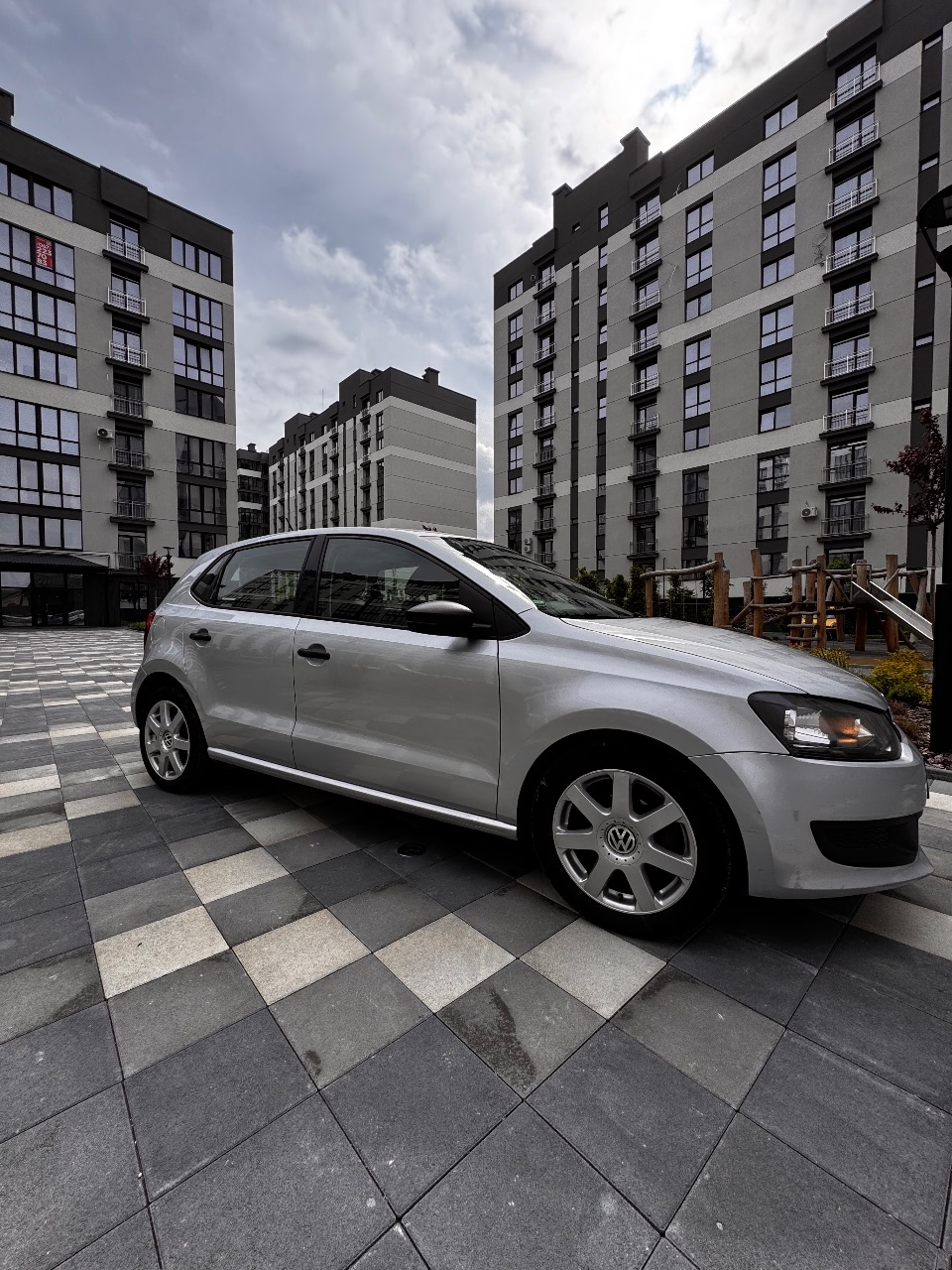 Volkswagen Polo - фото 4