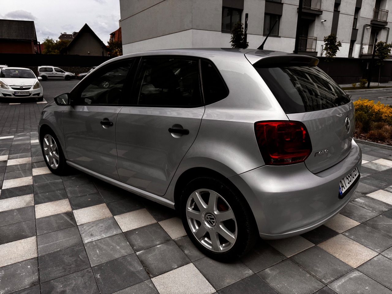 Volkswagen Polo - фото 6