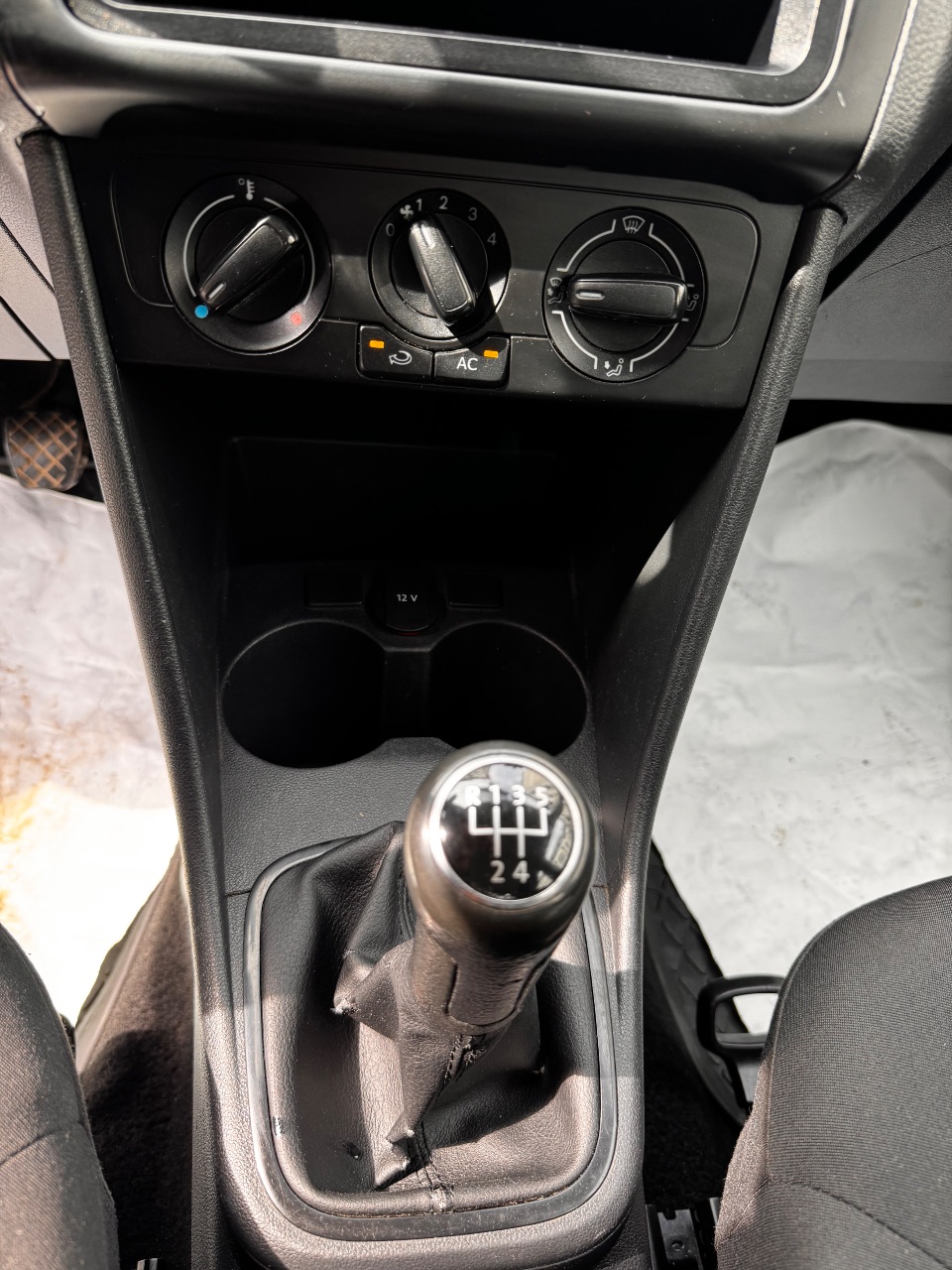 Volkswagen Polo - фото 13