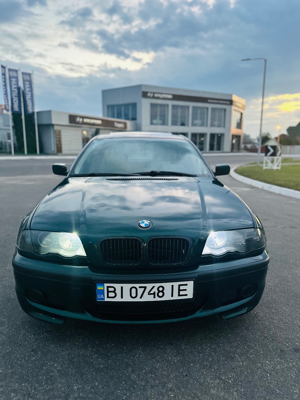 BMW 3 серії - фото 1