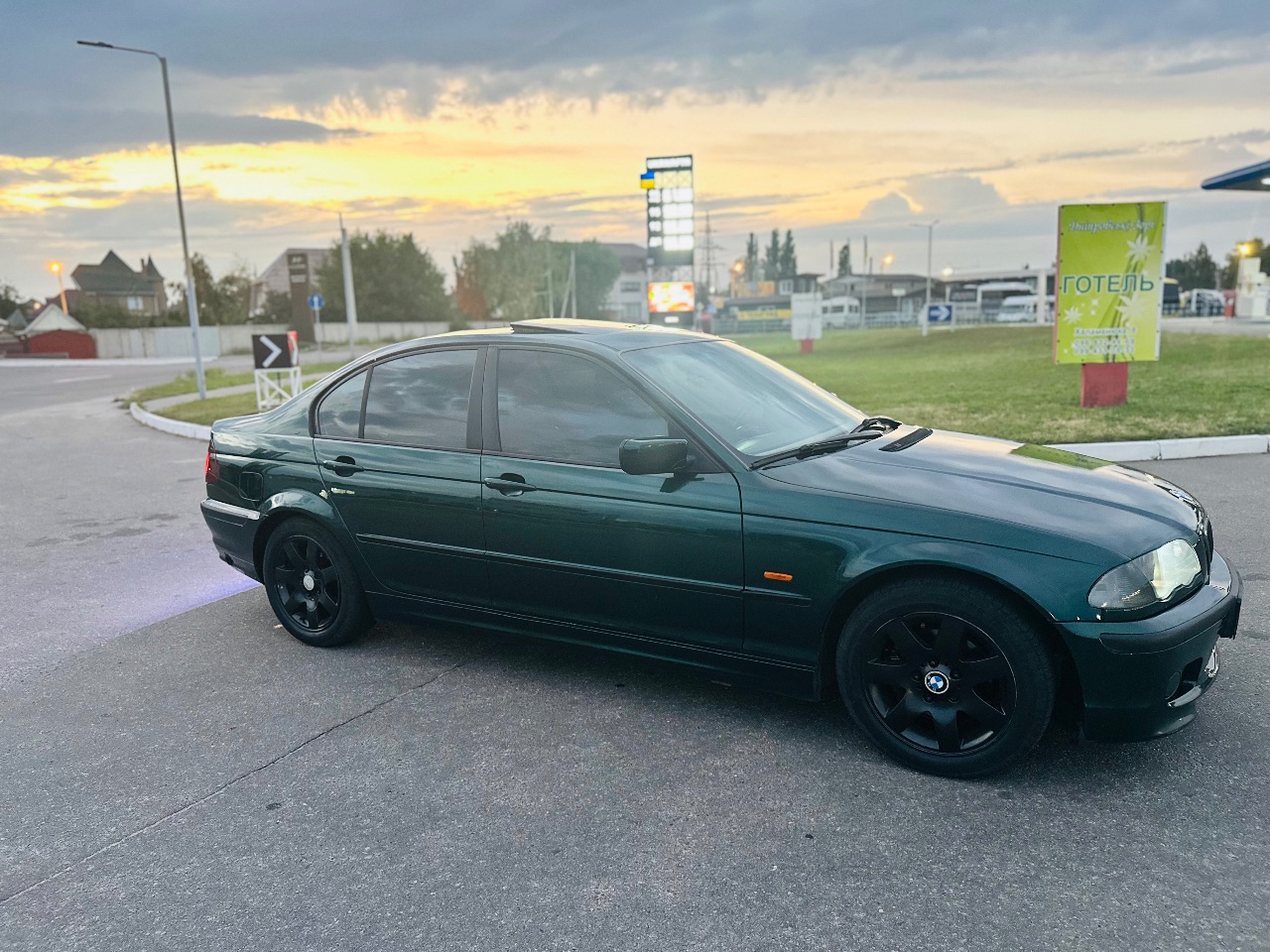 BMW 3 серії - фото 5