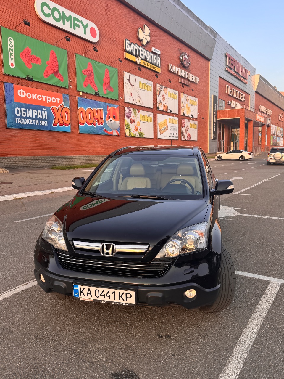 Honda CR-V - фото 1