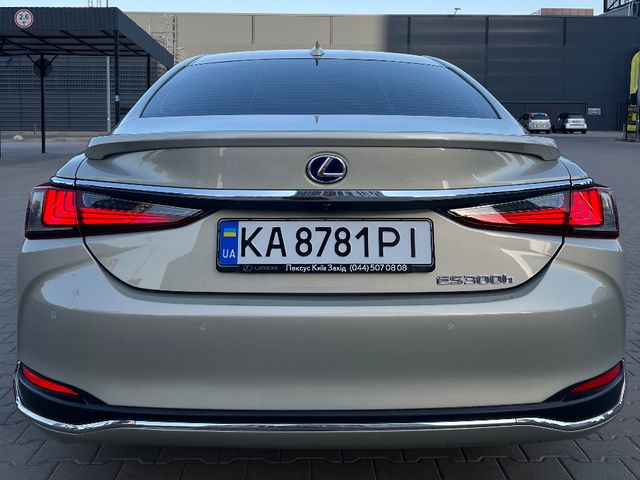 Lexus ES - зображення 2