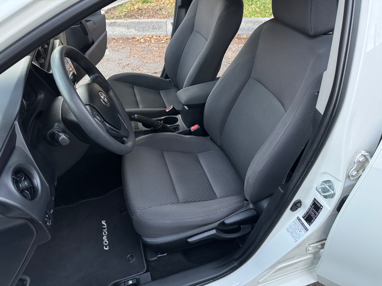 Toyota Corolla - фото 10