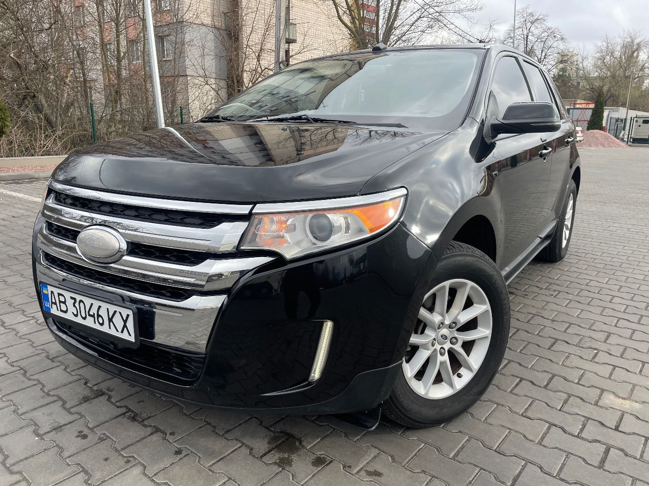 Ford Edge - фото 1