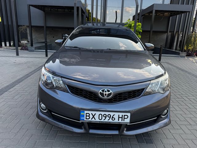 Toyota Camry 2014, Хмельницький, $13 700 - зображення 3