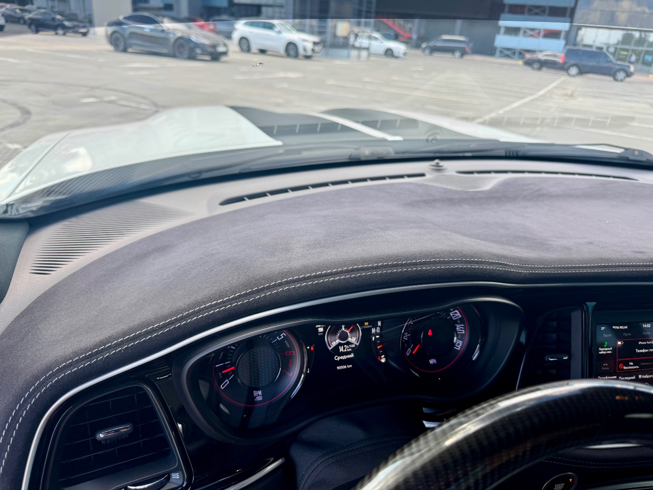 Dodge Challenger - фото 30