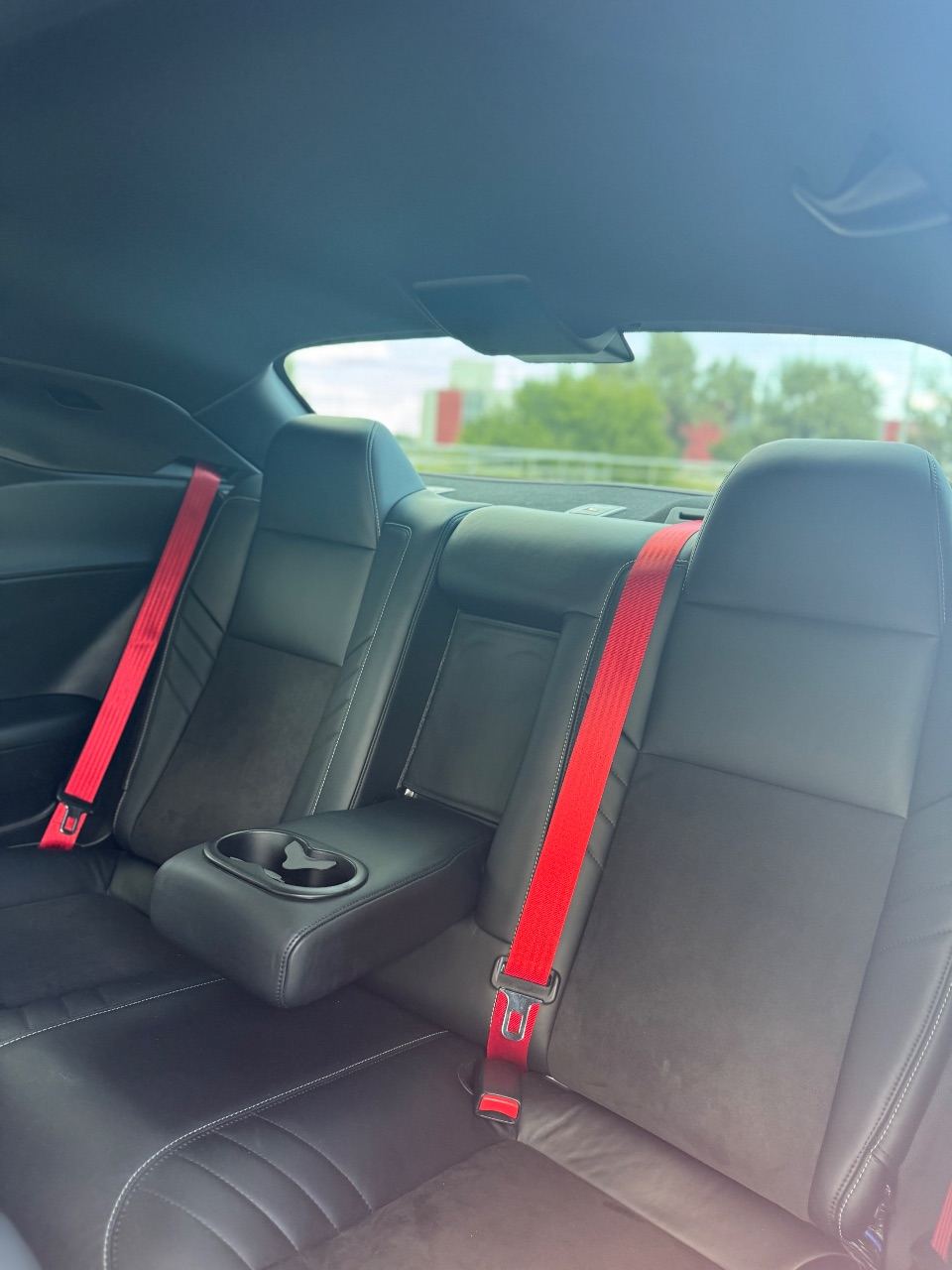 Dodge Challenger - фото 27