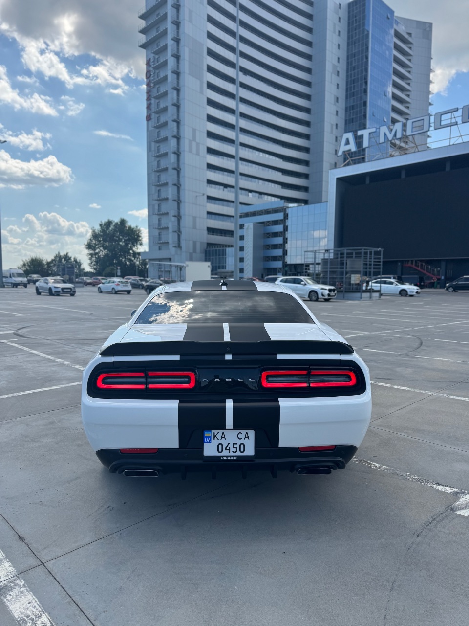 Dodge Challenger - фото 12