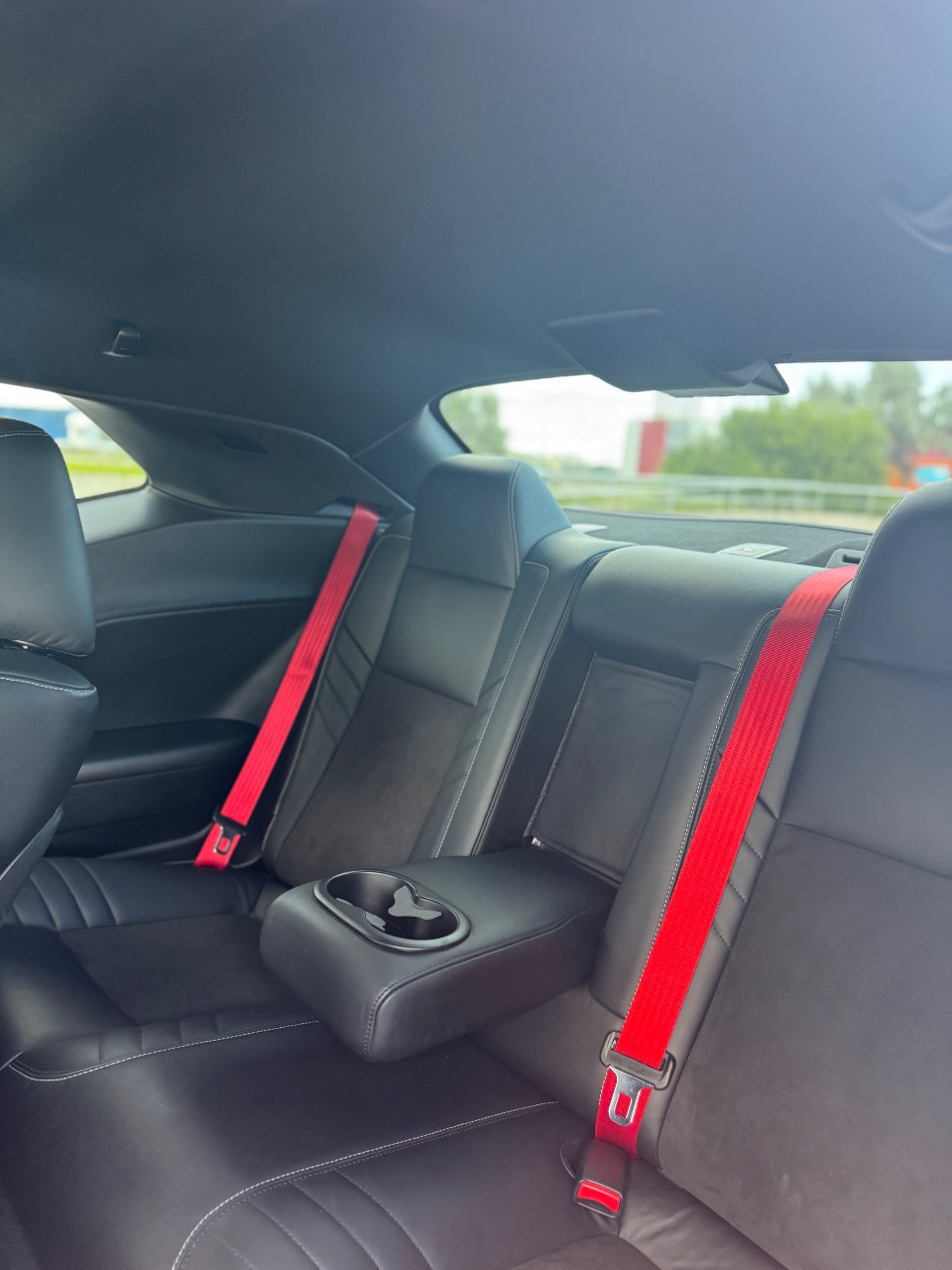 Dodge Challenger - фото 26