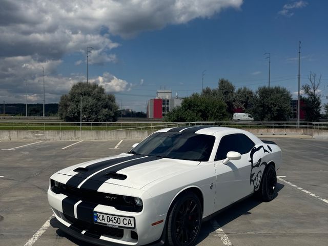 Dodge Challenger - фото 5