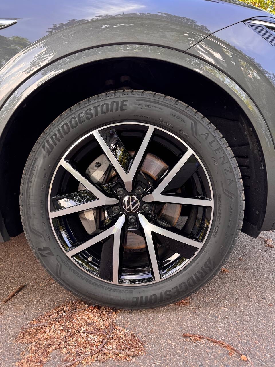 Volkswagen Touareg - фото 10