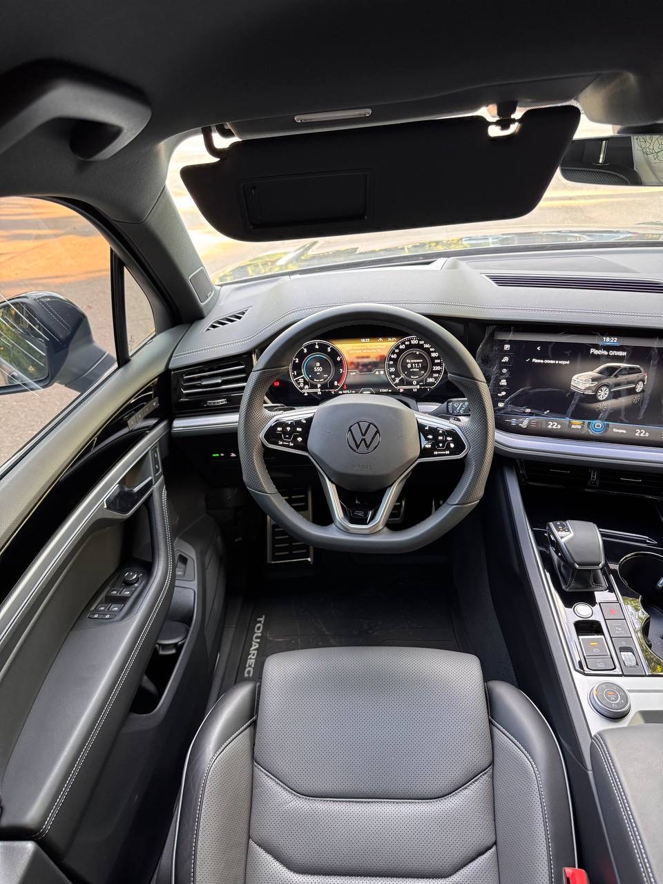 Volkswagen Touareg - фото 40