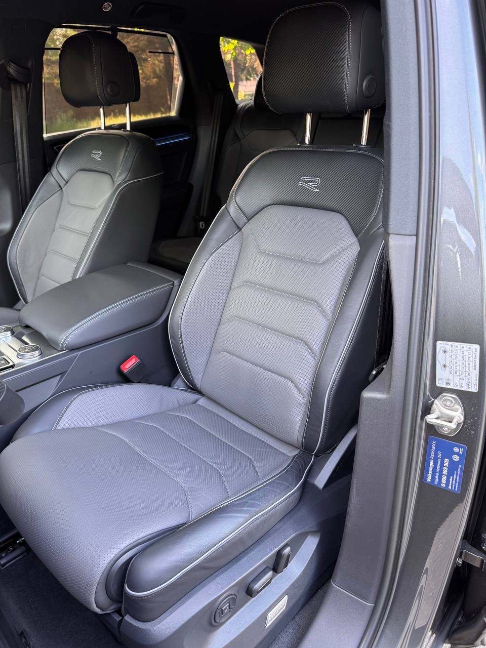 Volkswagen Touareg - фото 27