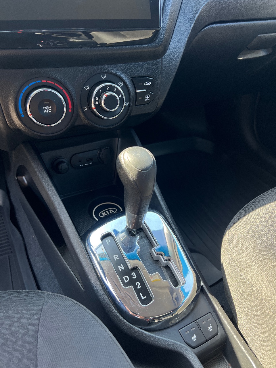 Kia Rio - фото 16