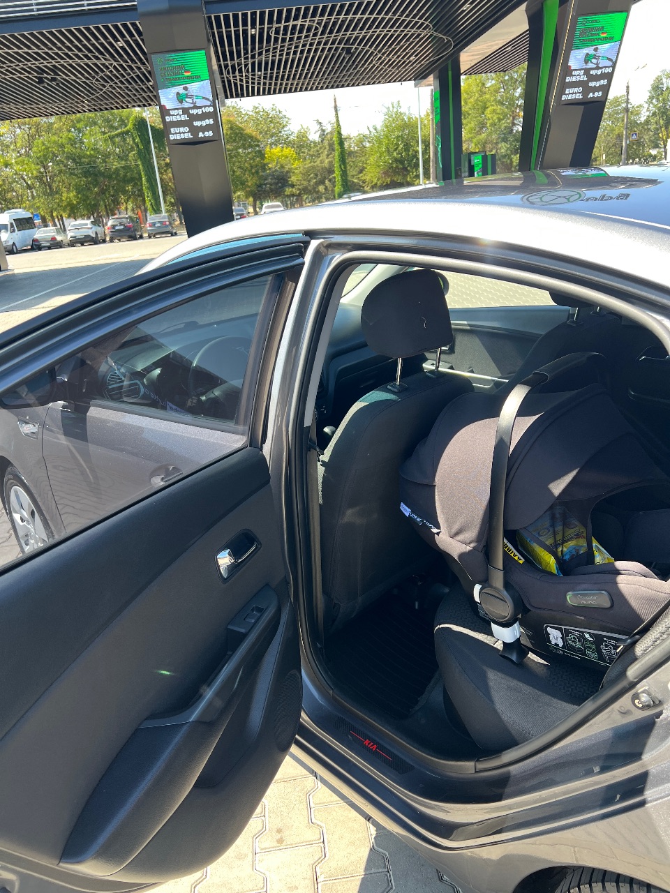 Kia Rio - фото 9