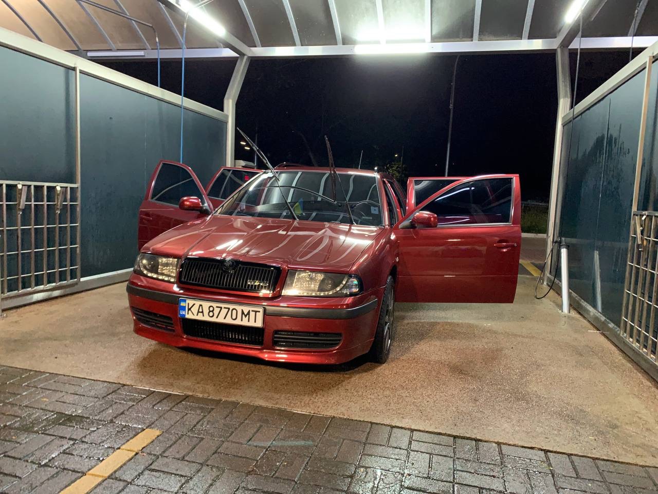 Skoda Octavia - фото 1