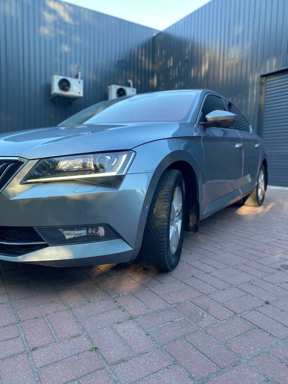 Skoda Superb - фото 2
