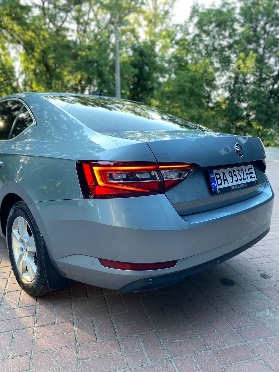 Skoda Superb - фото 7