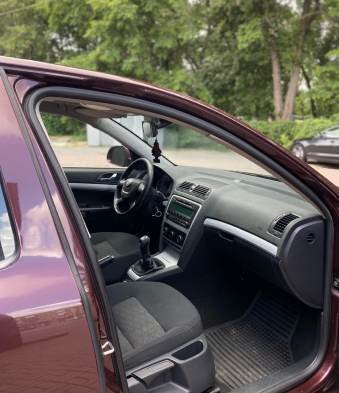 Skoda Octavia - фото 5