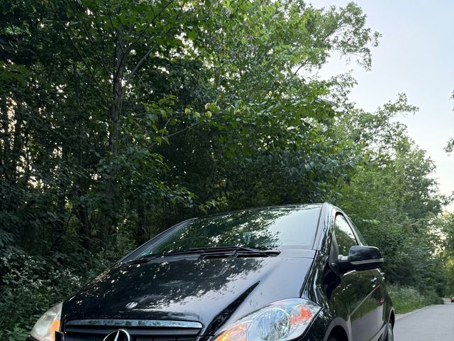 Mercedes-Benz A-Класс - зображення 1