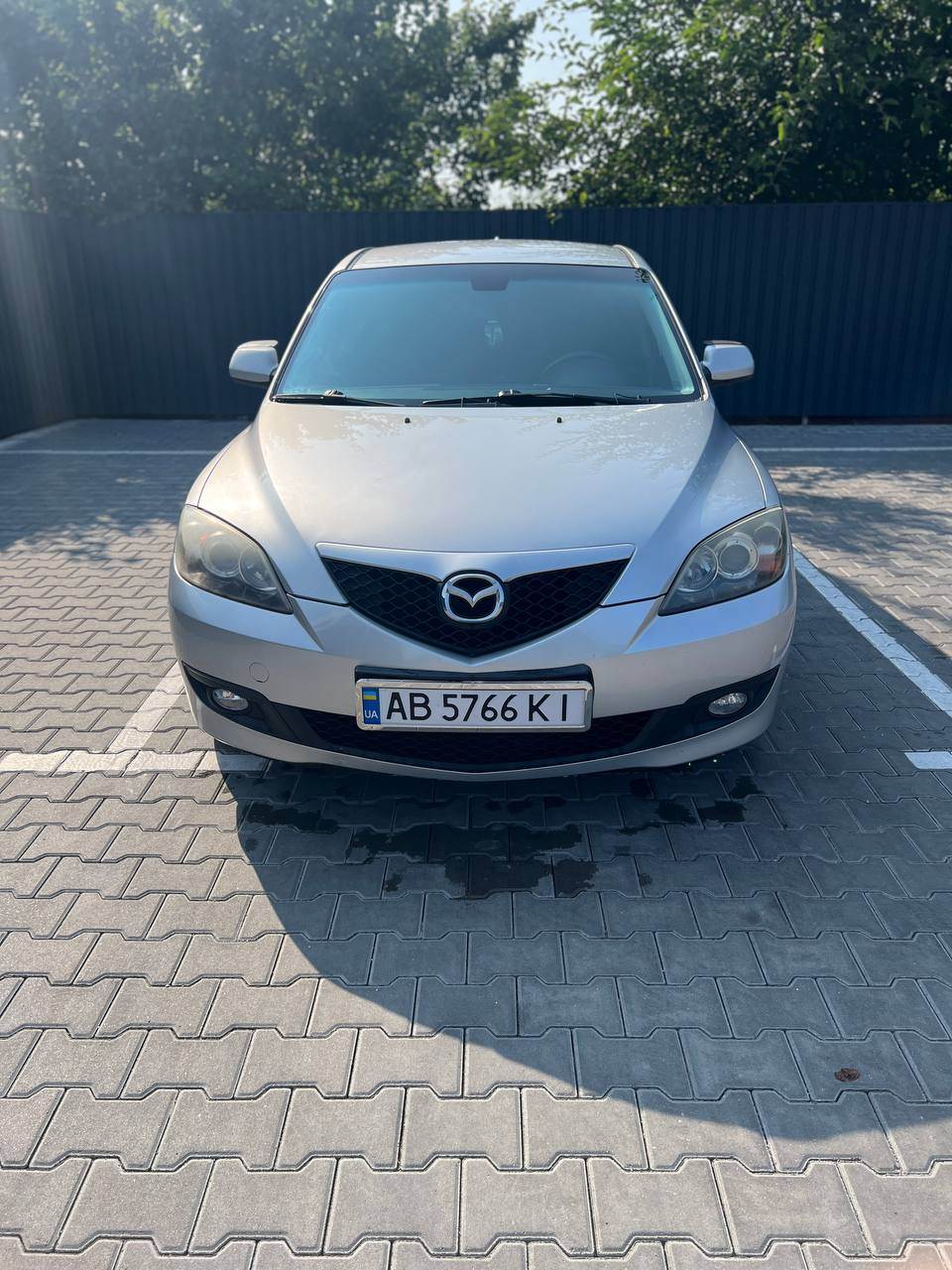 Mazda 3 - фото 1