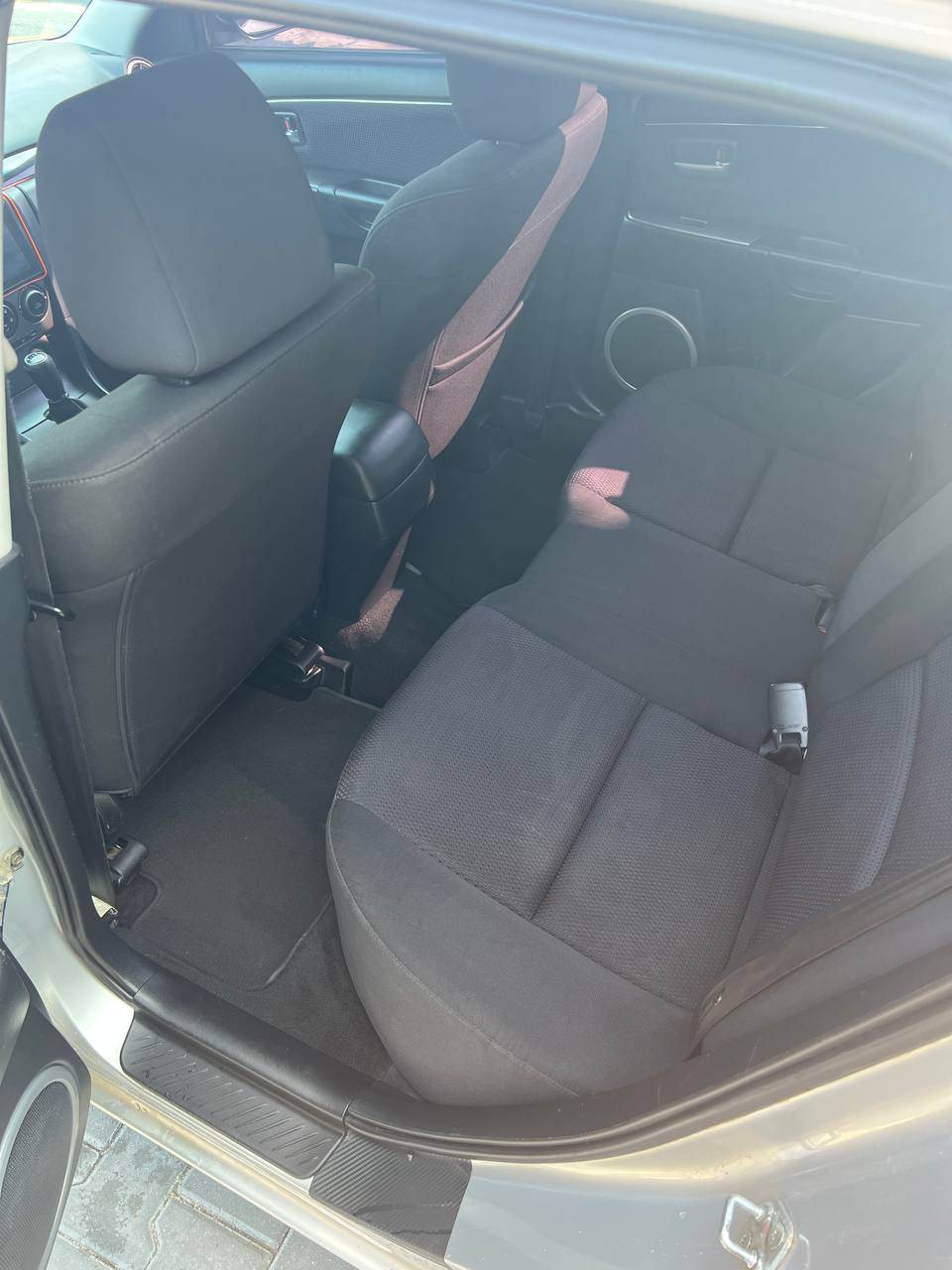 Mazda 3 - фото 12