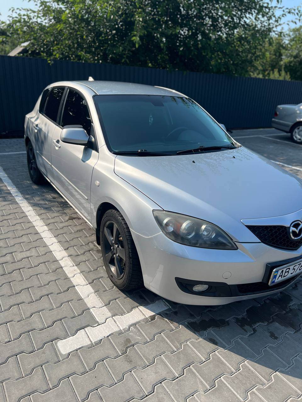 Mazda 3 - фото 2