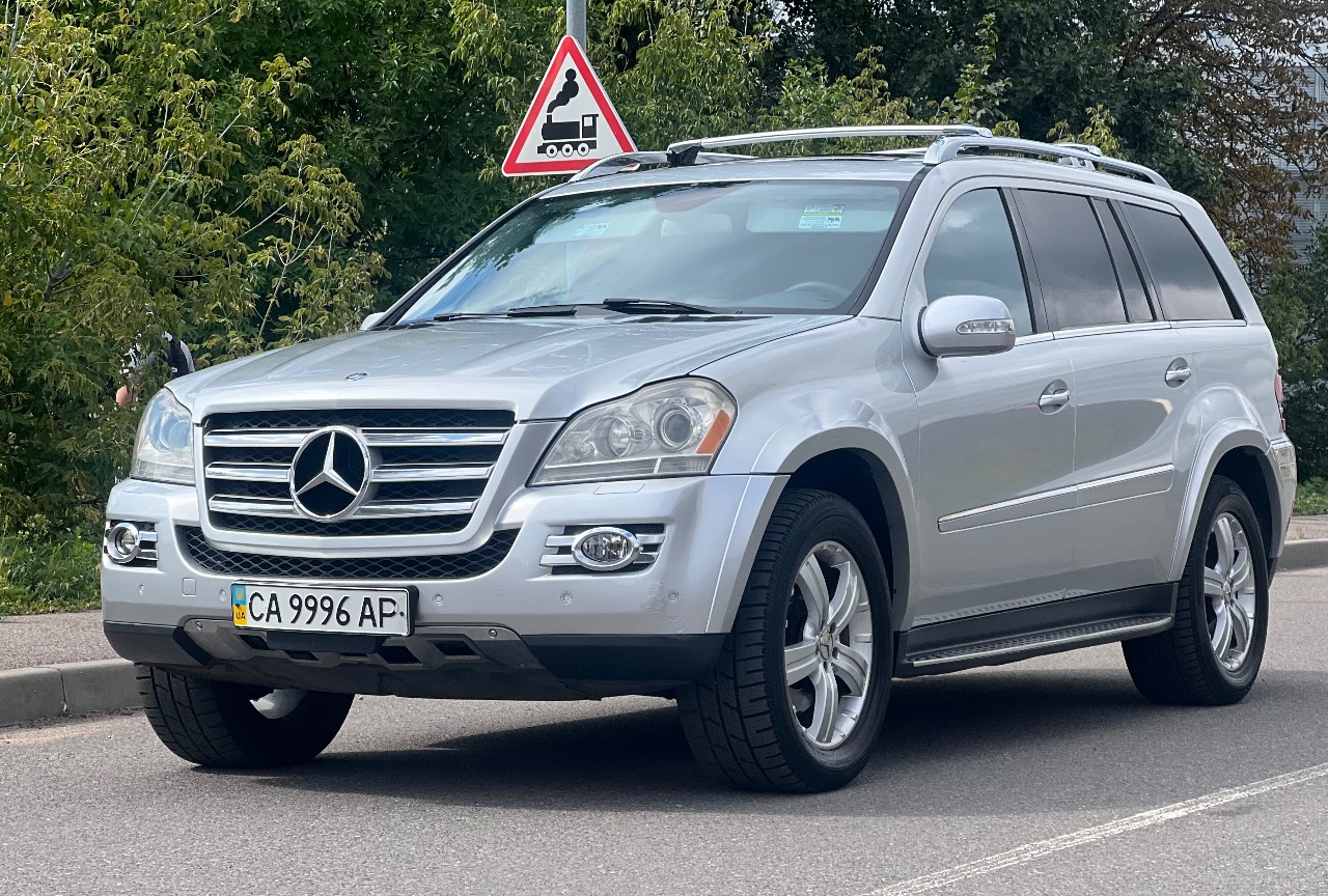 Mercedes-Benz GL-Класс - фото 1