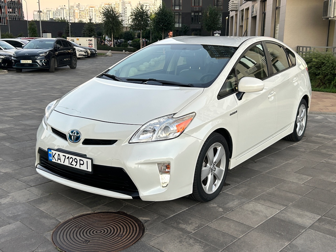 Toyota Prius - фото 7