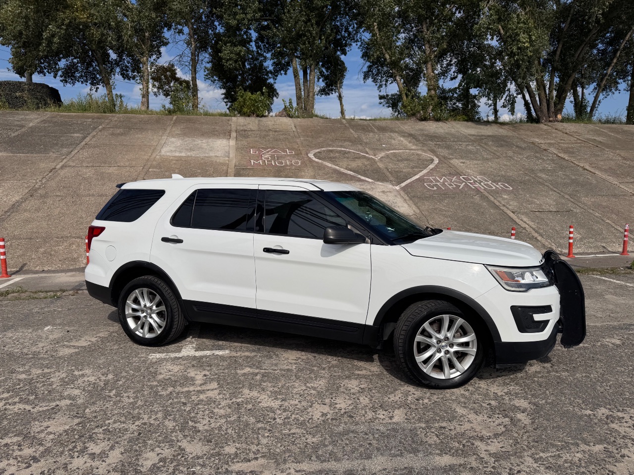 Ford Explorer - фото 5