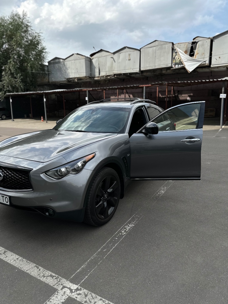 Infiniti QX70 - фото 15