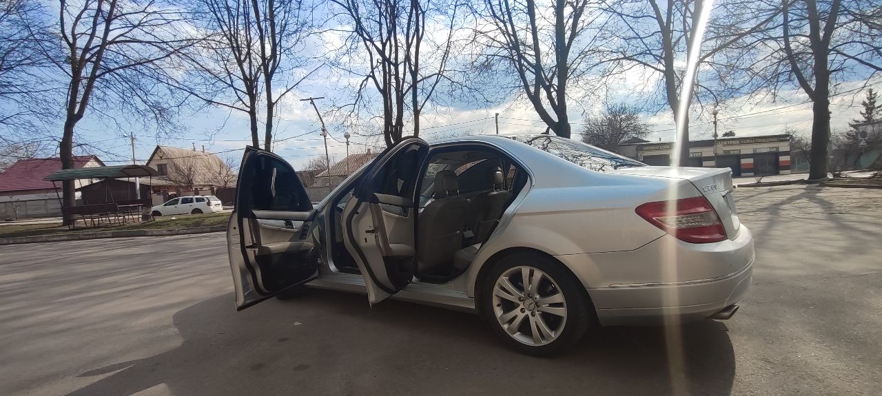 Mercedes-Benz C-Класс - фото 10