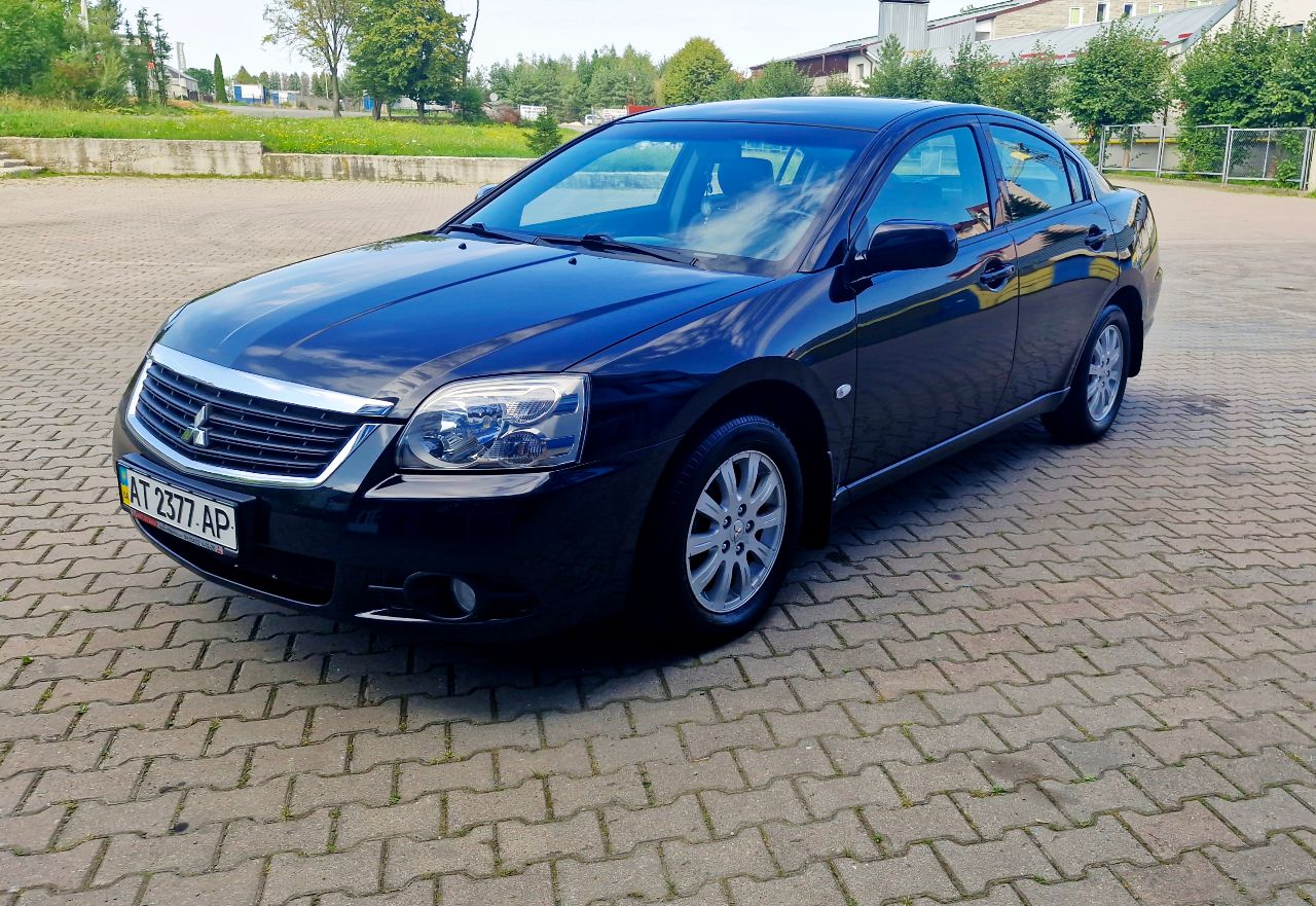 Mitsubishi Galant - фото 5