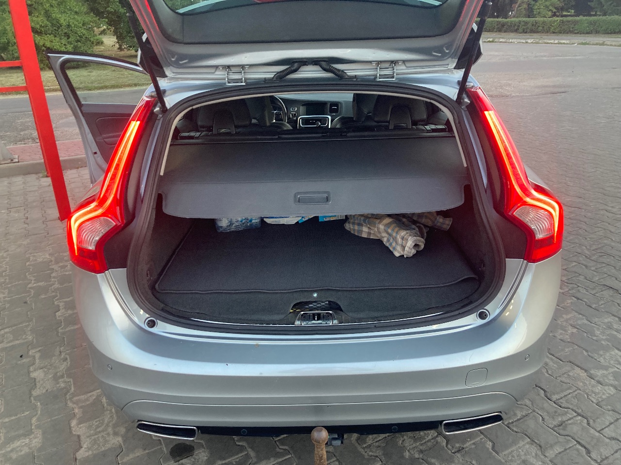 Volvo V60 - фото 23