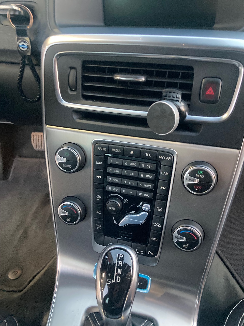 Volvo V60 - фото 19