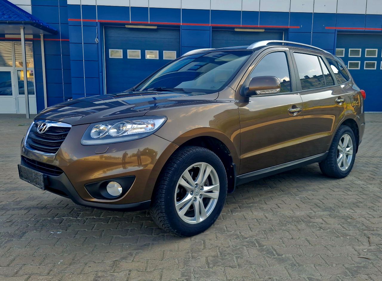 Hyundai Santa Fe - фото 3
