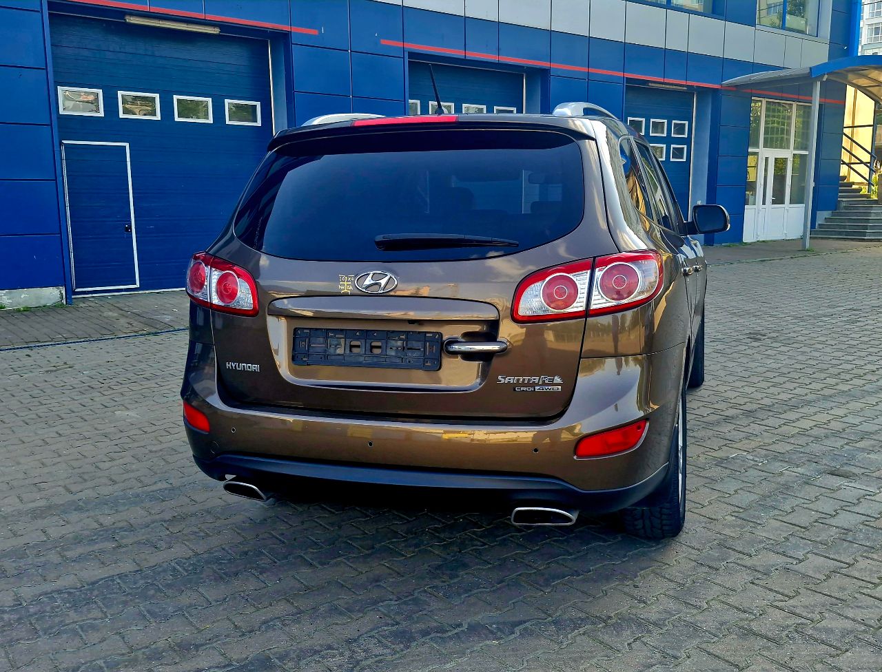 Hyundai Santa Fe - фото 7