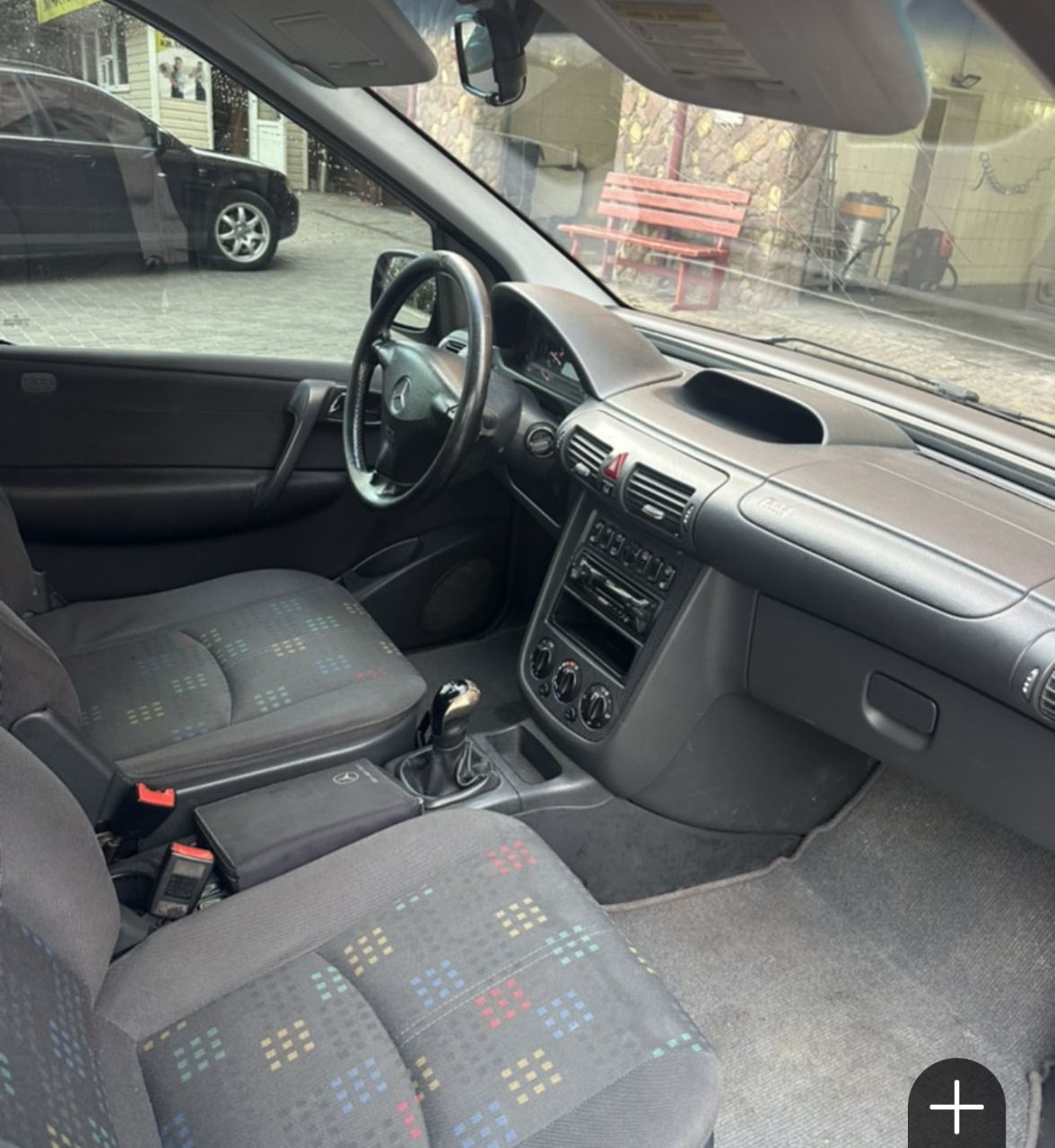 Mercedes-Benz Vaneo - фото 8